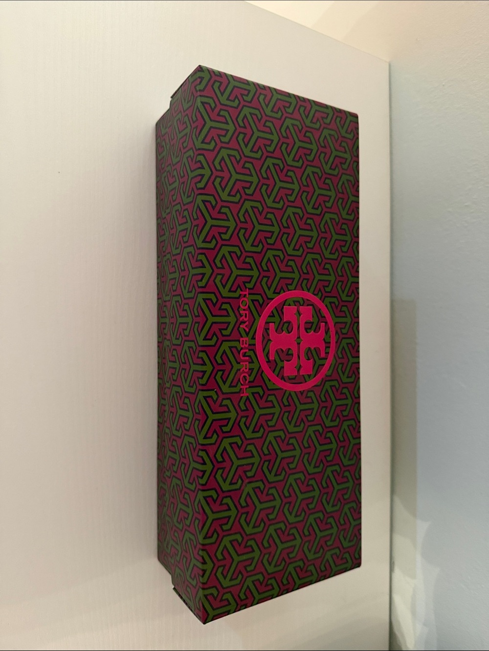 Tory Burch Geometric Logo Sandal Flip Flop or Ballet Shoe Box NWT with dust bag